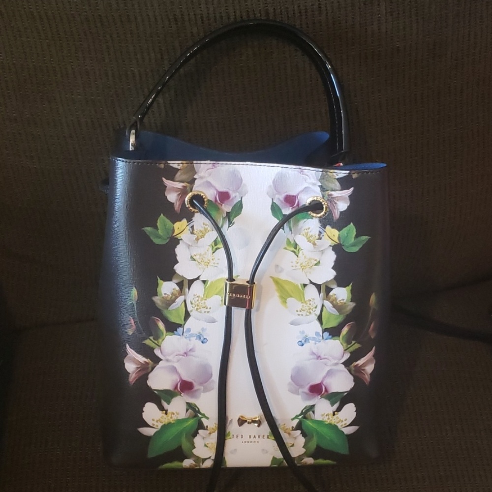 Ted Baker Bow Bucket Hand Bag NWT